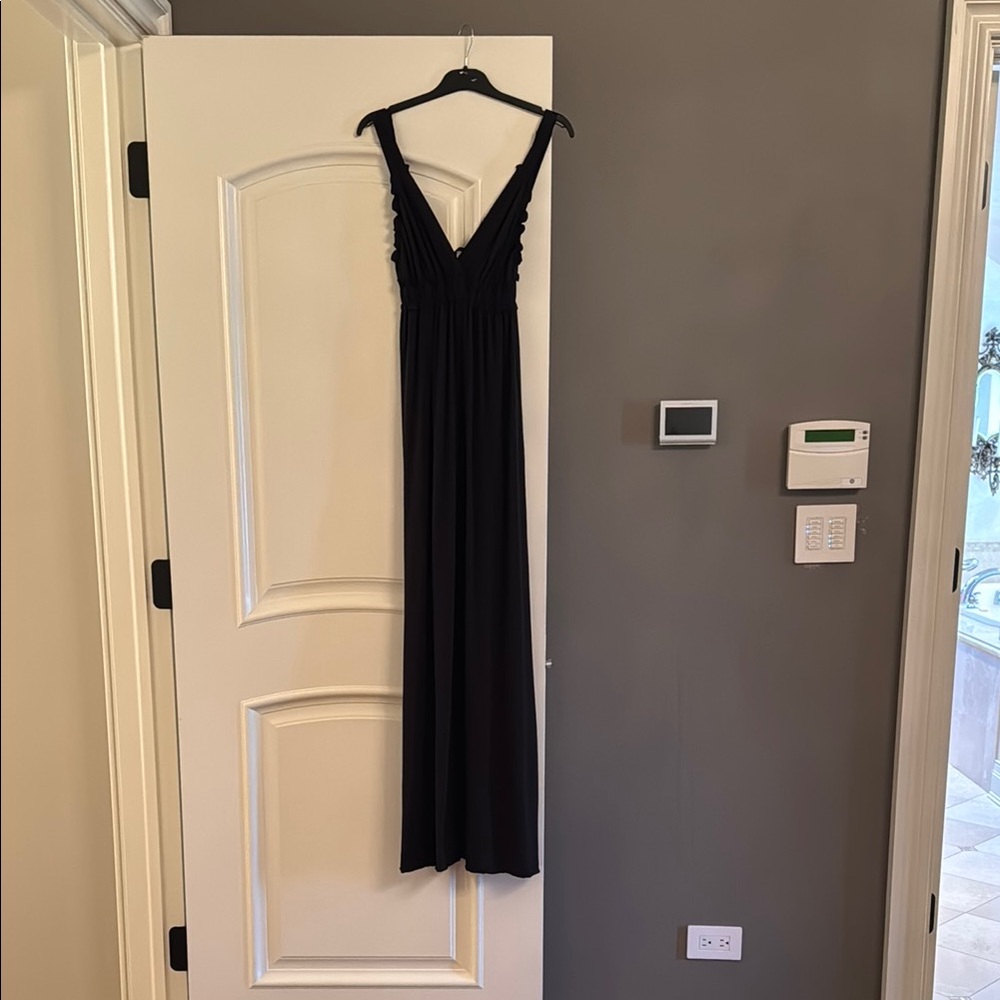 Elegant Black Cotton Blend Maxi Dress V- Neck with Ruffles